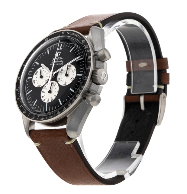 Omega Speedmaster Speedy Tuesday 311.32.42.30.01.001 Image 2